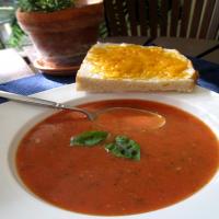 Homemade Tomato-Basil Soup with Cheese Toasts_image