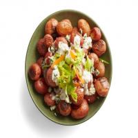 Grilled Potatoes with Blue Cheese Dressing_image