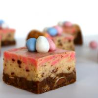 Cadbury Mini Egg Cheesecake Bar Recipe - (3.9/5)_image