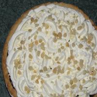 White Chocolate Macadamia Nut Pie_image