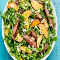 Balsamic Grilled Steak Salad With Peaches_image