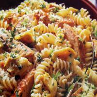 Grilled Chicken Pasta Salad With Artichoke Hearts_image