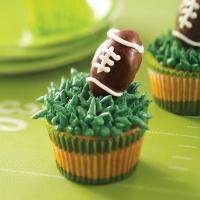 Truffle Football Cupcakes_image