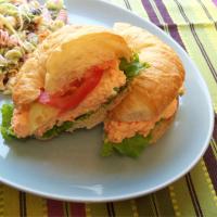 Chicken and Red Bell Pepper Salad Sandwiches_image