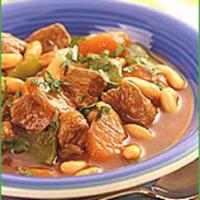 Hearty vegetable and veal stew_image