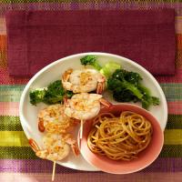Garlic-Chili Shrimp Skewers with Peanut Noodles and Broccoli_image
