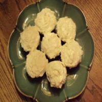 Mini Coconut Cupcakes_image