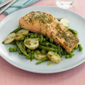 Spring salmon with minty veg_image