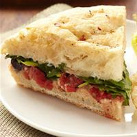 Stuffed Focaccia with Spinach, Tomatoes, Olives and Mozzarella_image