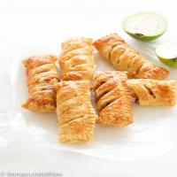 Guava Cream Cheese Pastry_image