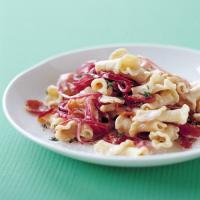 Pasta with Onion, Bacon, and Goat Cheese image