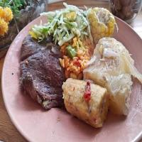 Baho (Nicaraguan Beef, Plantains and Yuca Steamed_image