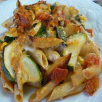 Baked Penne With Corn, Zucchini and Basil_image