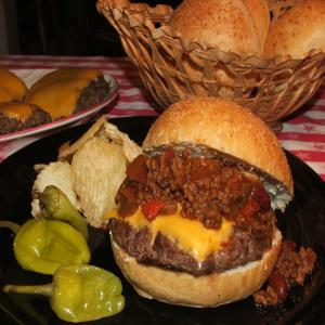Chili Cheeseburgers and Homemade Buns_image