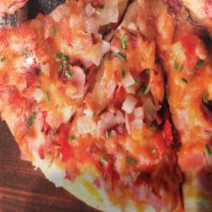 Pleasing Potato Pizza Recipe_image