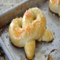 Hot Buttered Soft Baked Pretzels Recipe - (4.4/5)_image