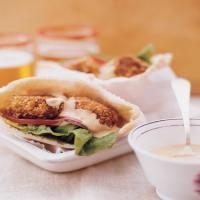 Falafel Sandwich with Spicy Tahini Sauce_image