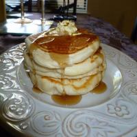 Buttermilk Vanilla Pancakes_image
