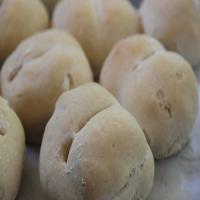 Sourdough Rye and Onion Rolls (Pistolet Style)_image