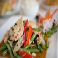 Stir-Fried Chicken With Bell Peppers_image