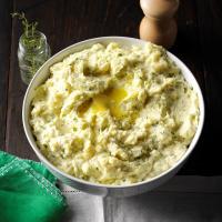 Garlic and Herb Mashed Potatoes image