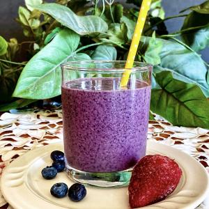 Fruity Non-Dairy Oatmeal Smoothie image