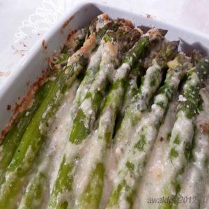 Crusted Asparagus (Uberkrustete Spargel)_image