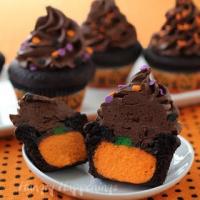 Ultimate Chocolate Cupcakes Stuffed Halloween Cupcakes_image