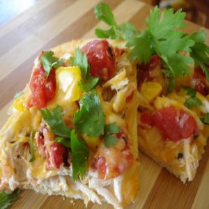 Mexican Chicken Pizza With Cornmeal Crust_image