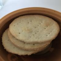 Cream Crackers image