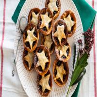 Mince Pies (With Homemade Mincemeat) image
