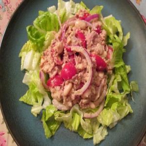Tuna and White Bean Salad With Dijon Dressing image