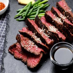 Steak with Honey and Soy Sauce_image