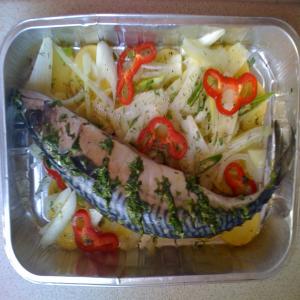 Baked Mackerel on a Vegetable Bed_image