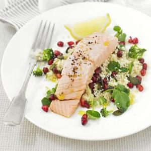 Superhealthy salmon salad image