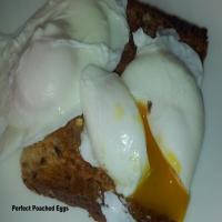Perfect Poached Eggs_image