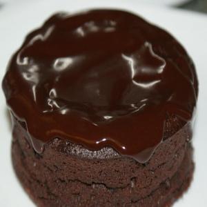 Flourless Chocolate Cake with Dark Chocolate Icing_image