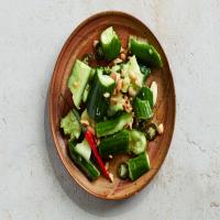Smashed Cucumber Salad with Hot Vinegar_image