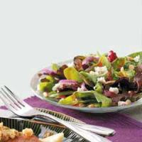 Tossed Salad with Pine Nuts_image