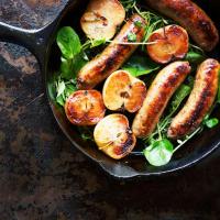 Pan-Seared Sausage With Lady Apples and Watercress_image