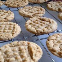 Old Fashioned Peanut Butter Cookies_image