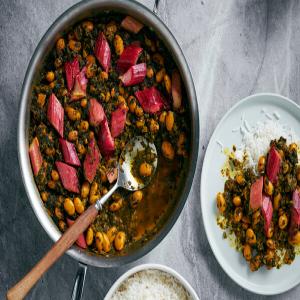 Khoresh Rivas (Savory Rhubarb and Bean Stew)_image