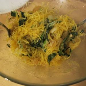 Low-Carb Spaghetti Squash Salad with Bok Choy_image
