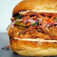 Fried Chicken Sandwiches with Pickle Coleslaw_image