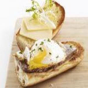 Bistro Egg Sandwiches_image