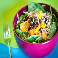 Fruited Spinach Salad With Honey Mustard Dressing_image