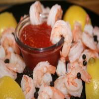 Perfect Boiled Shrimp and Cocktail Sauce_image