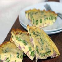 Asparagus, Canadian Bacon, and Cheese Frittata: Low Carb image
