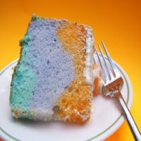 Tie-Dyed Angel Food Cake_image