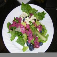 Nantucket Bleu Spinach Salad image